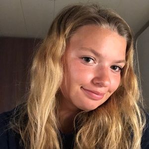 Meet your Posher, Celeste